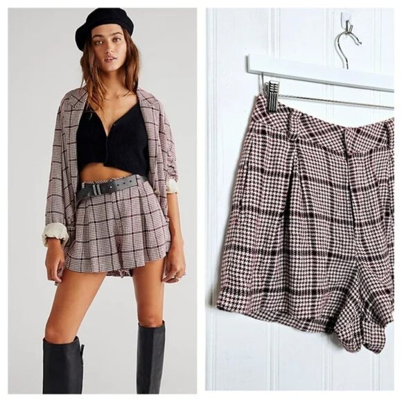 Free People Red White Houndstooth High Rise Pleated Shorts - Picture 1 of 6